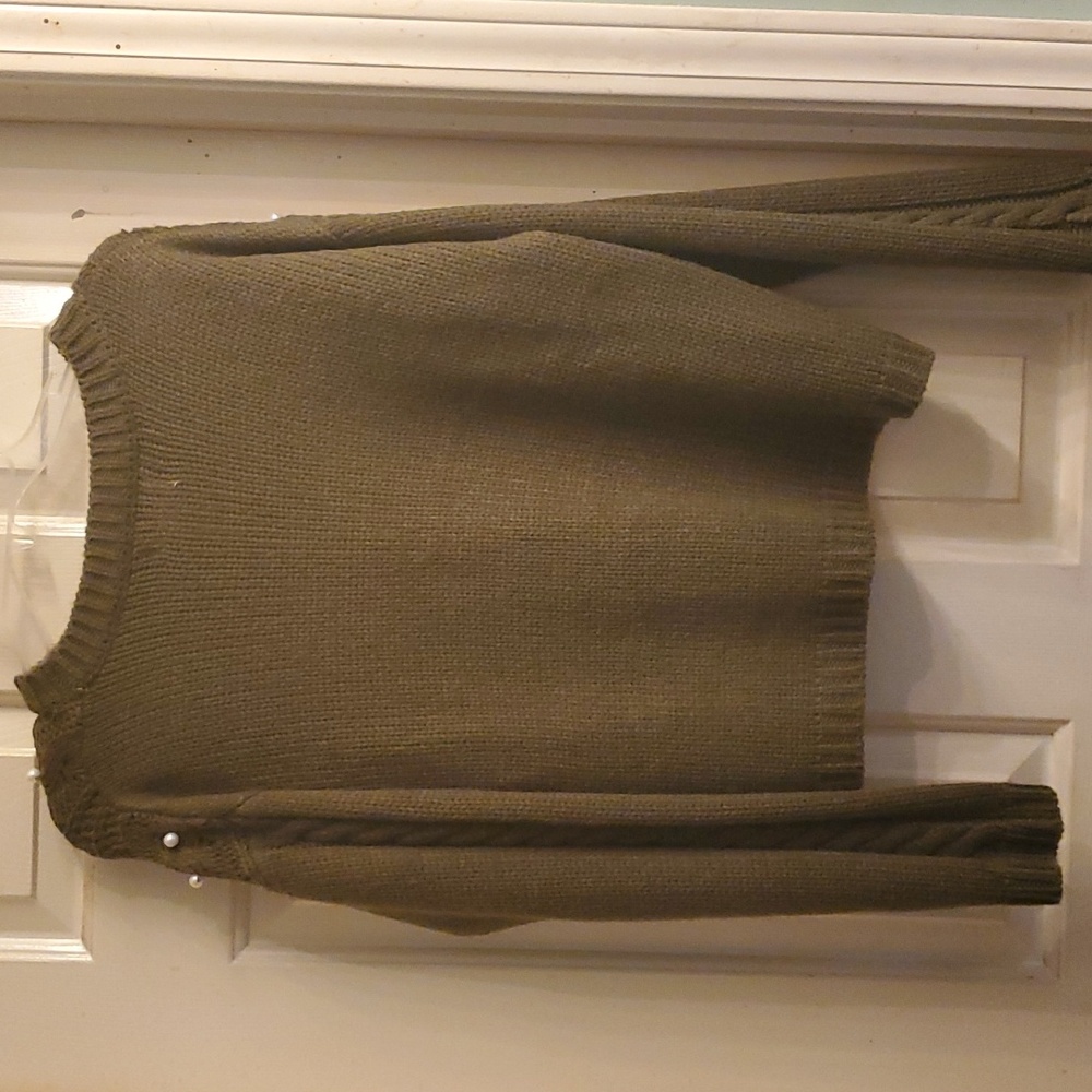 Sweater - Picture 2 of 3